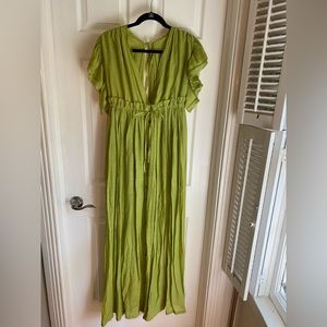 Flutter Sleeve Lime Maxi Dress, Size Medium